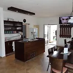 Orbis